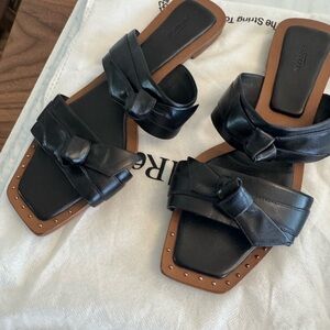 Alexandre Birman Black Leather Slide Sandals